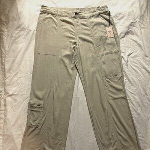 Sincerely Jules. Women's pants size XL. Comfortable and soft cream color.